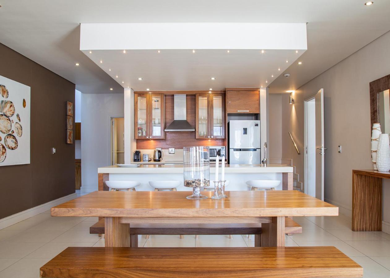 Marine Square Luxury Suites Hermanus Eksteriør bilde